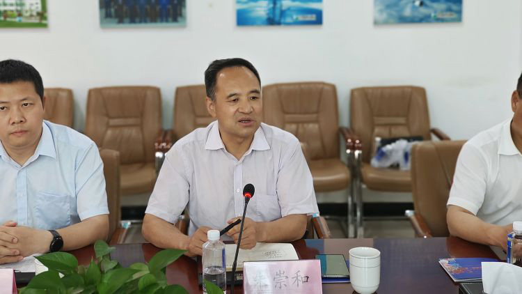 周德林一行拜訪西安市商洛商會(huì)和盤(pán)龍藥業(yè)集團(tuán)主要領(lǐng)導(dǎo)